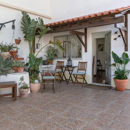 ロウリニャン Matias Terrace Houseヴィラ エクステリア 写真